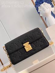 LV M82637 Wallet On Chain Metis bag 22*15*5.5cm 2023112207 - 1