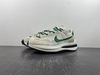 Nike Sacai x VaporWaffle Tour Yellow DD1875-102