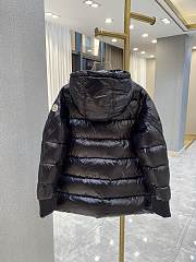 Moncler 2023112409 - 2