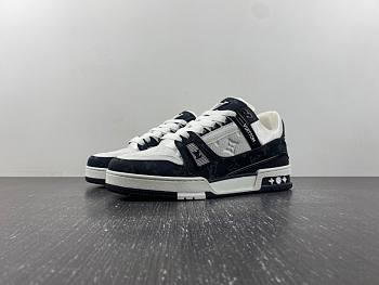 LV sneaker 2023120202