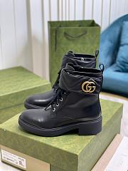 Gucci women's ankle boots with double G - 1