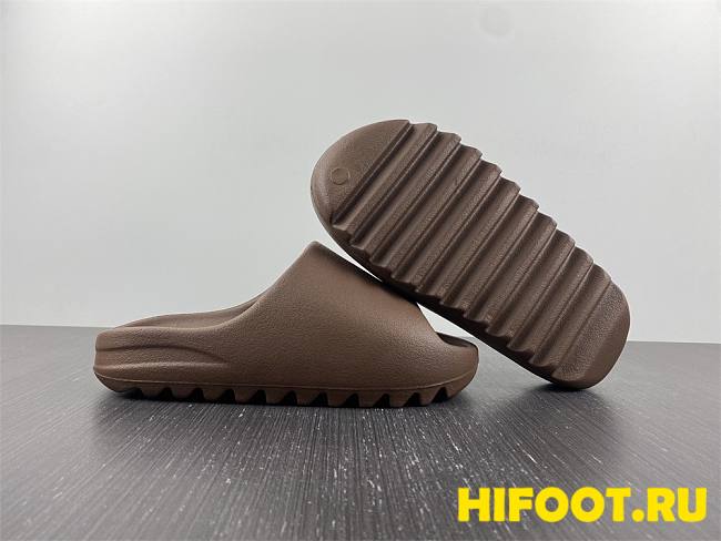 Yeezy Slide Soot GX6141 - 1