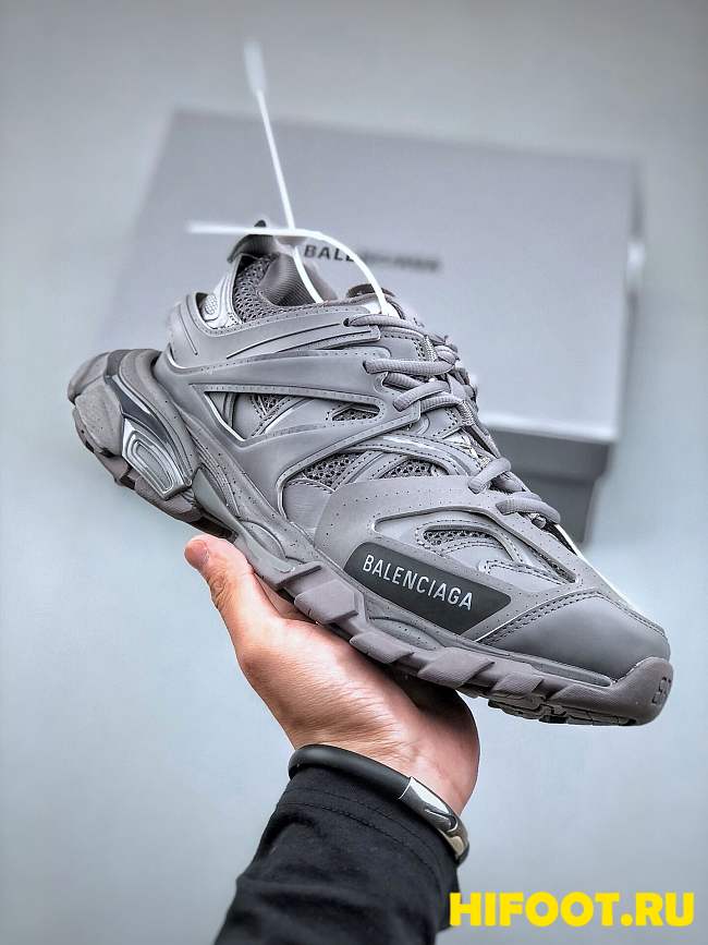 Balenciaga 2024010601 - 1