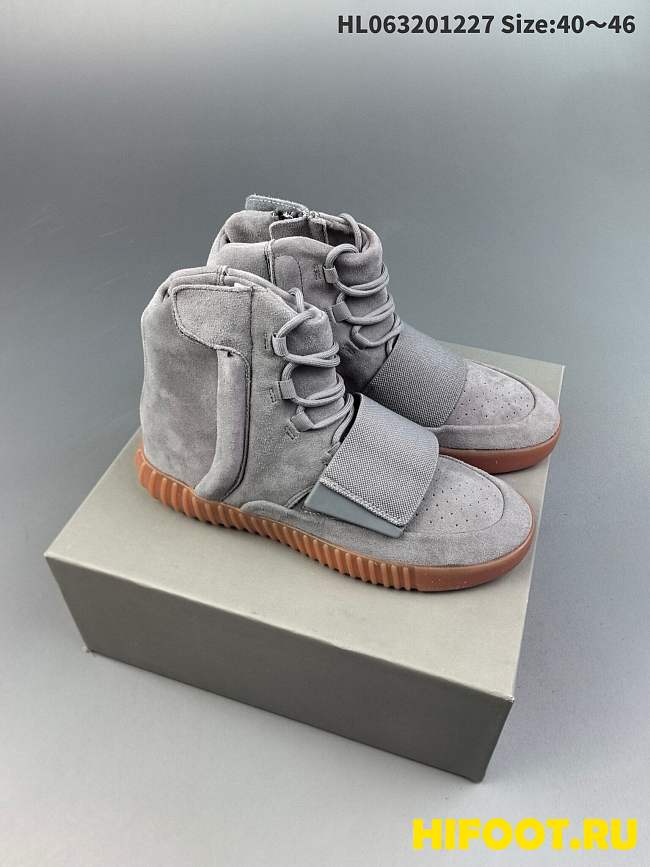 Adidas Yeezy Boost 750 Light Grey  BB1840 - 1