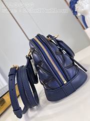 LV Nicolas Ghesquière bag 23.5*17.5*13.5cm 202410904 - 4