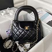 Chanel Handbag AS3970 19cm - 1