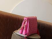 Louis Vuitton PM Pochette Coussin Pink and Blue 26x20x12cm - 6