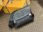 LV Messenger PM Voyager 33*22.5*11CM - 4