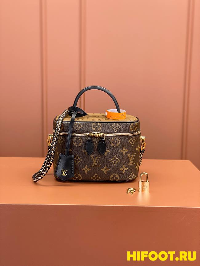 LV Crossbody bag 19*13*11CM - 1