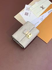 LV wallet 02 11.5*8.5*4CM - 1