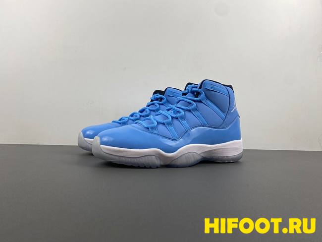 Jordan 11 Ultimate Gift of Flight 717602-900 - 1