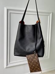 LV Low Key Hobo MM M24856 31x35x18CM - 2