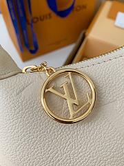 LV Mini Moon 20.5*11*5CM 2024042901 - 5