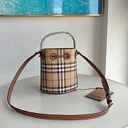 Burberry 2024052001 16.5*11*18.5CM - 6