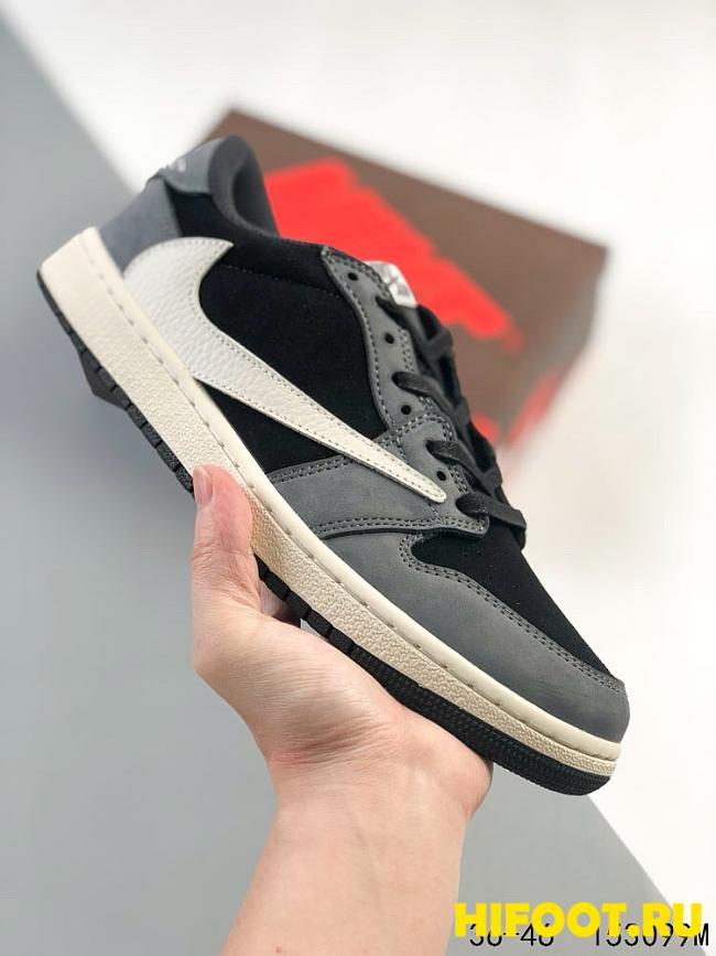 Jordan 1 low travis scott 153099M - 1