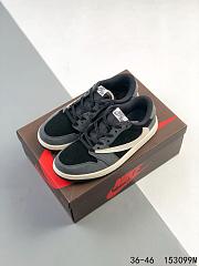 Jordan 1 low travis scott 153099M - 4