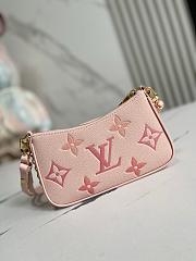 LV Easy Pouch On Strap Monogram Empreinte M80349 19CM  - 5