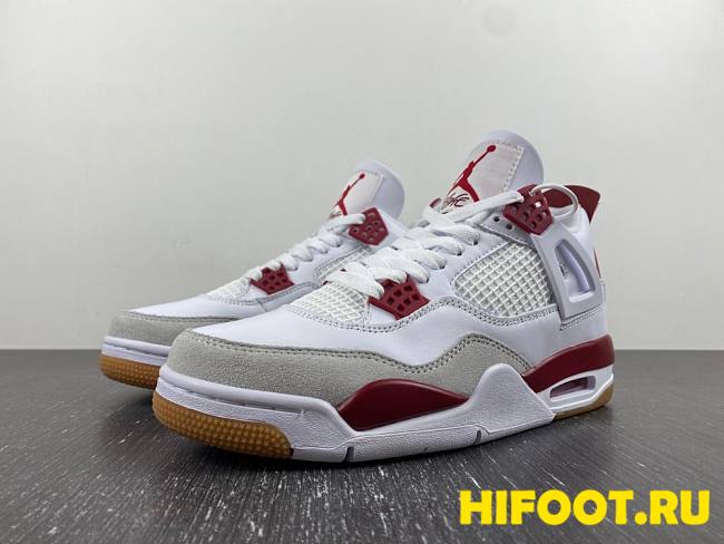 Air Jordan 4 Retro SB Varsity Red  - 1