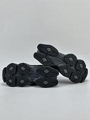 New Balance 9060 Triple Black Leather - 4