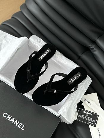 Chanel slipper 2024062101