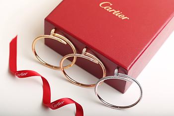 Cartier 018