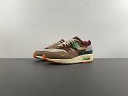 Nike Air Max 1 '87 Luxe University of Oregon PE (2024)  HQ2639-100 - 1