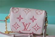 LV mini bumbag M82347 17*12*9.5CM - 5