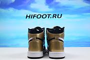 Jordan 1 Retro High NRG Patent Gold Toe 861428-007 - 2