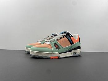 LV sneaker 2024072502