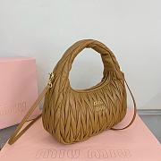 Miu Miu wander matelasse hobo 25*18*7CM - 5