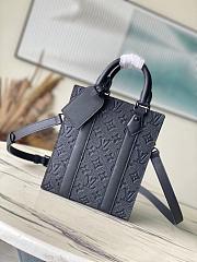 LV sac plat M46453 19*22*7CM - 1