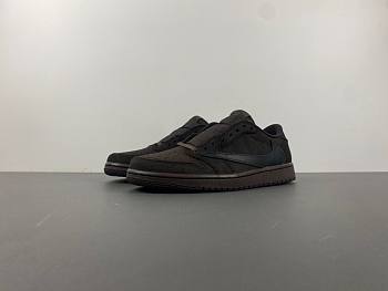 TRAVIS SCOTT X AIR JORDAN 1 LOW OG DARK MOCHA/BLACK/VELVET BROWN DM7866-202