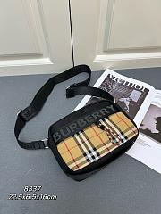 Burberry Nylon crossbody bag  22.5*6.5*16CM  - 1