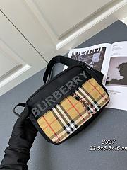 Burberry Nylon crossbody bag  22.5*6.5*16CM  - 3