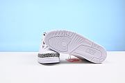 Jordan 3 Retro Seoul AV8370-100 - 2