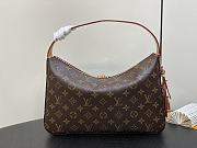 LV Slouchy PM size 33*22*9CM - 2