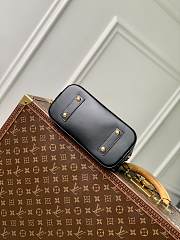 LV Alma BB black 23.5x17.5x11.5cm - 4