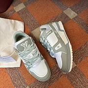 LV sneaker 2024103101 - 2