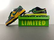 Nike Dunk Low What the Duck Home University of Oregon PE  HV1454-001 - 3