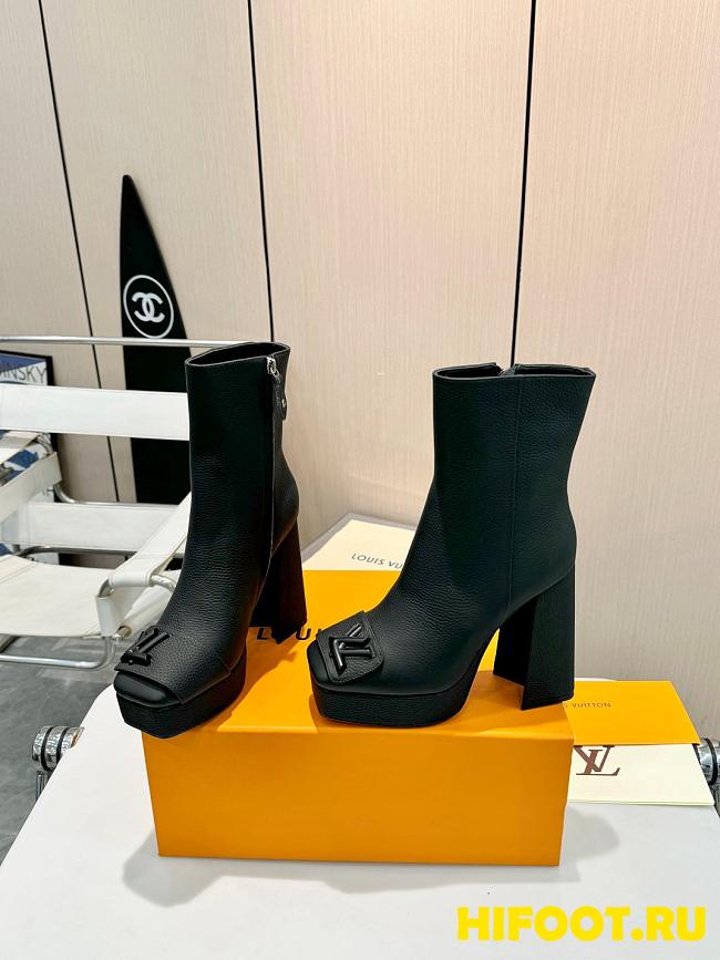 LV boots 2024111301 - 1