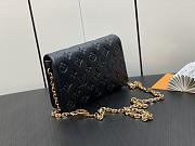 LV Louis Vuitton Pochette Coussin Black M80742 20 x 14 x 8 cm - 5