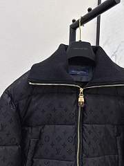 LV women coat 2024112602 - 2