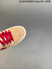 Nike Dunk Low Retro SE Strawberry Waffle  HJ9100-294 - 4