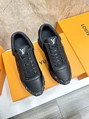 LV run away sneaker 2024121601 - 6