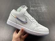 Jordan 1 Low SE Glitter Swoosh  FQ9112-100 - 4