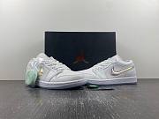 Jordan 1 Low SE Glitter Swoosh  FQ9112-100 - 3