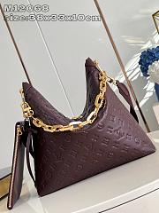 LV coussin hobo MM 38*33*10CM 2024122602 - 3