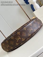 LV Looping monogram 22*9*33CM  - 5