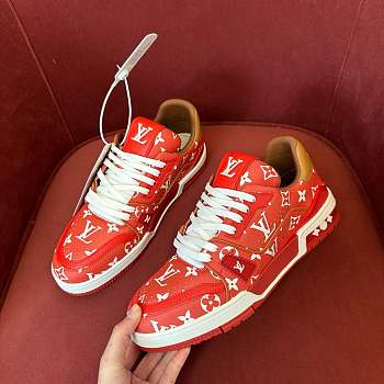 LV sneaker 2025010202