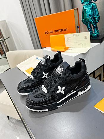 LV sneaker 2025010401